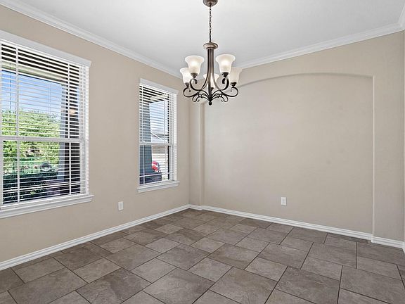 5th image of 31205 Liberty Knoll Ln