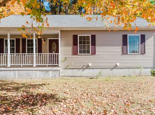 35 Labossiere Ln, Putnam, CT 06260