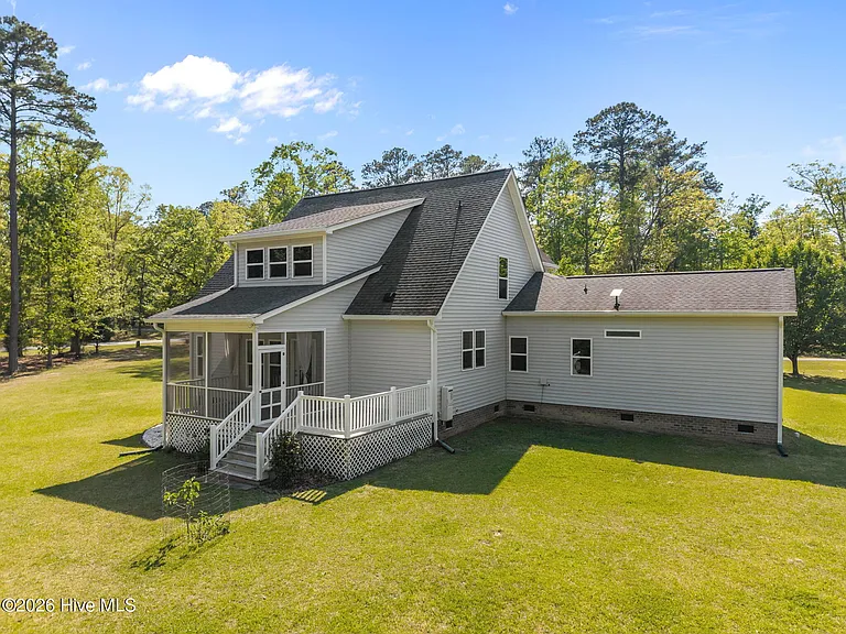 164 Bay View Dr — Photo 38
