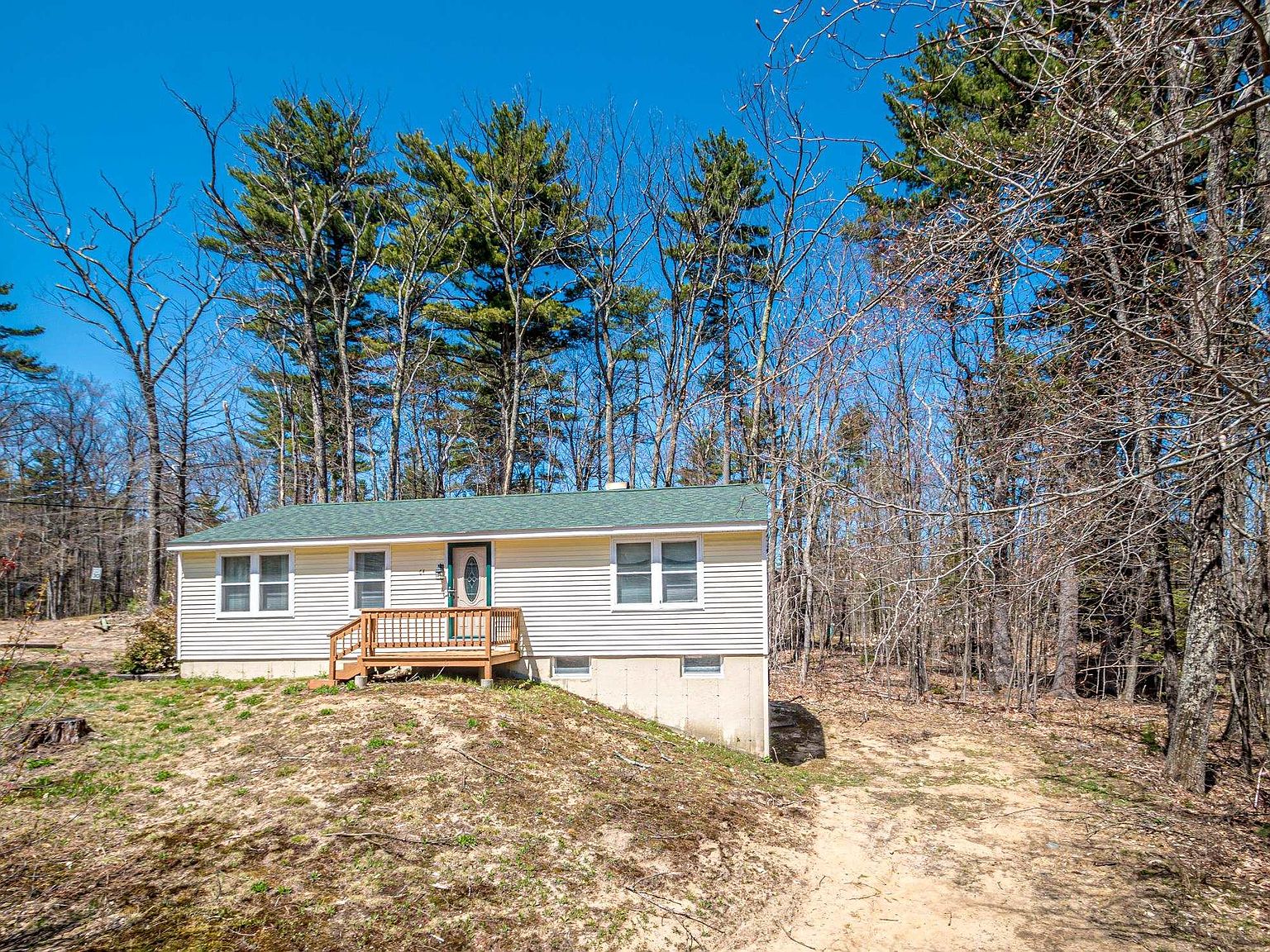 64 Birch Hill Road, North Conway, NH 03860 | Zillow
