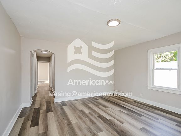 4-Living Room