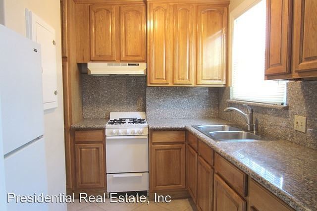 2nd image of 832 N 1st St APT 07