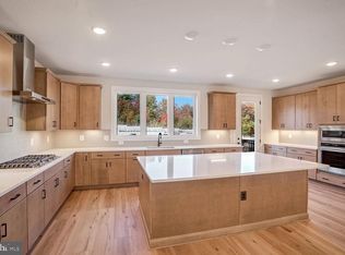 1651 Fellowship Sq, Reston, VA 20190