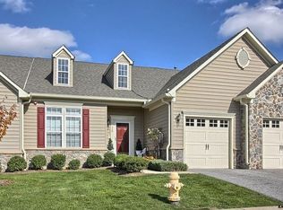 916 Stream View Ln, York, PA 17403