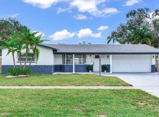 13111 Ridge Rd, Largo, FL 33778