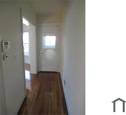 6 bed, 2500 sqft, $2,400 — Photo 4