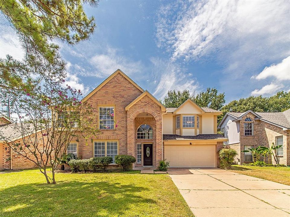 1st image of 10819 Golden Grain Dr