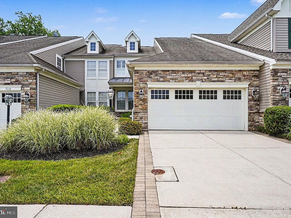 1st image of 522 Counterpoint Cir