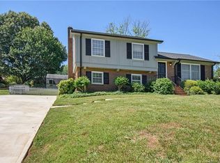 3017 Brandywine Ct, Gastonia, NC 28054