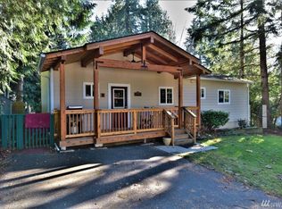 4014 NW Kennedy Dr, Bremerton, WA 98312