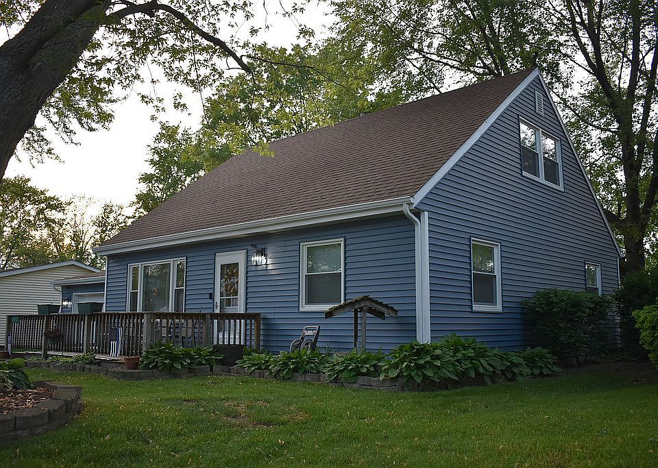 2nd image of 602 Linda Ln