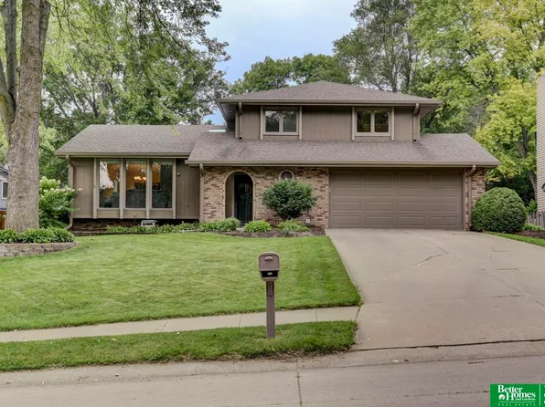 516 S 155th St, Omaha, NE 68154