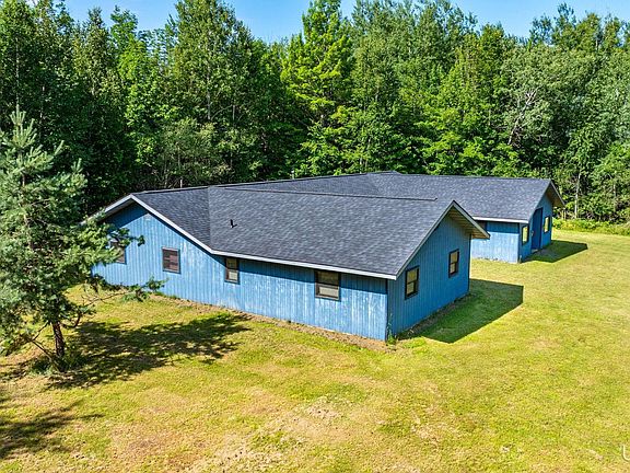 5th image of 21522 Skanee Rd