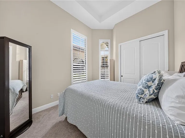 7890 Allende Ln — Photo 19