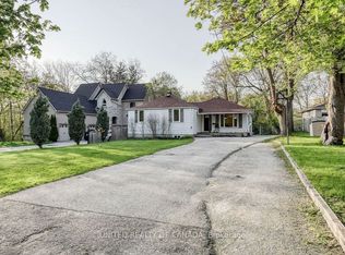 126 Weldrick Rd W, Richmond Hill, ON L4C 8S9