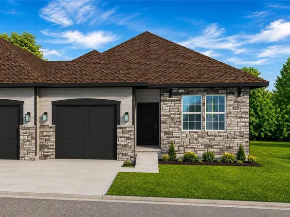 201 Timber Ridge Dr, Raymore, MO 64083