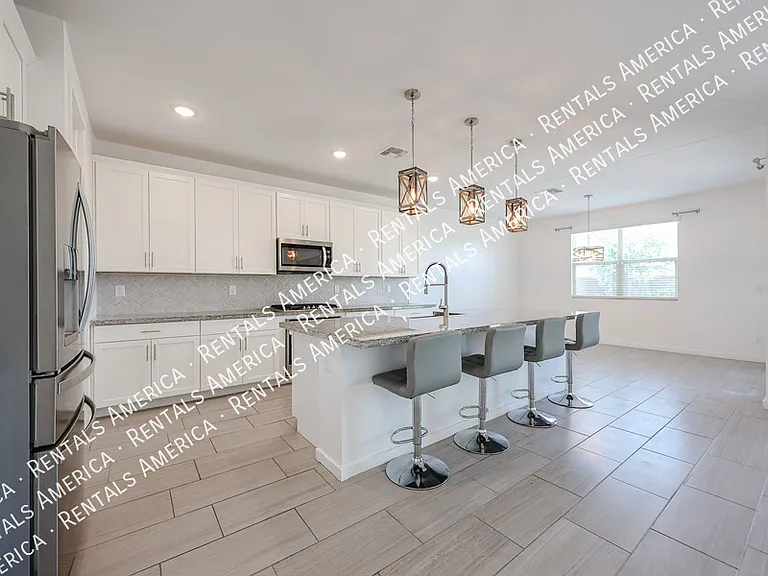 40622 W Williams Way — Photo 10