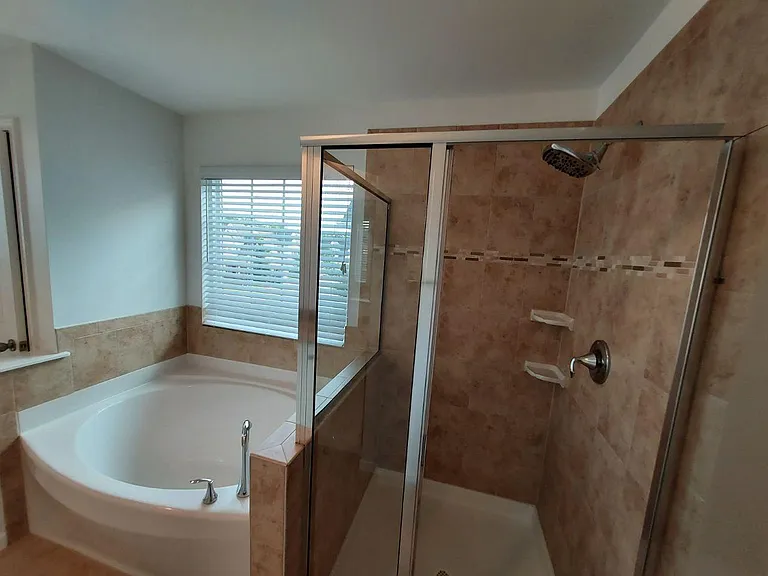 608 Stapleford Ln — Photo 29