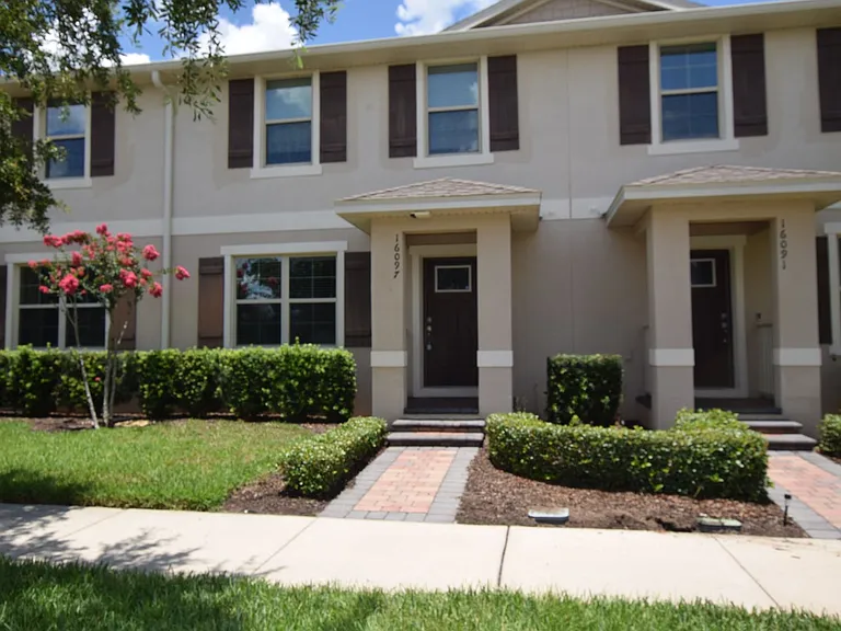 16097 Pebble Bluff Loop — Photo 3