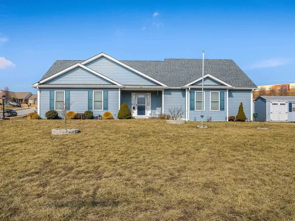 7 Hull Hills Ln, Staunton, VA 24401