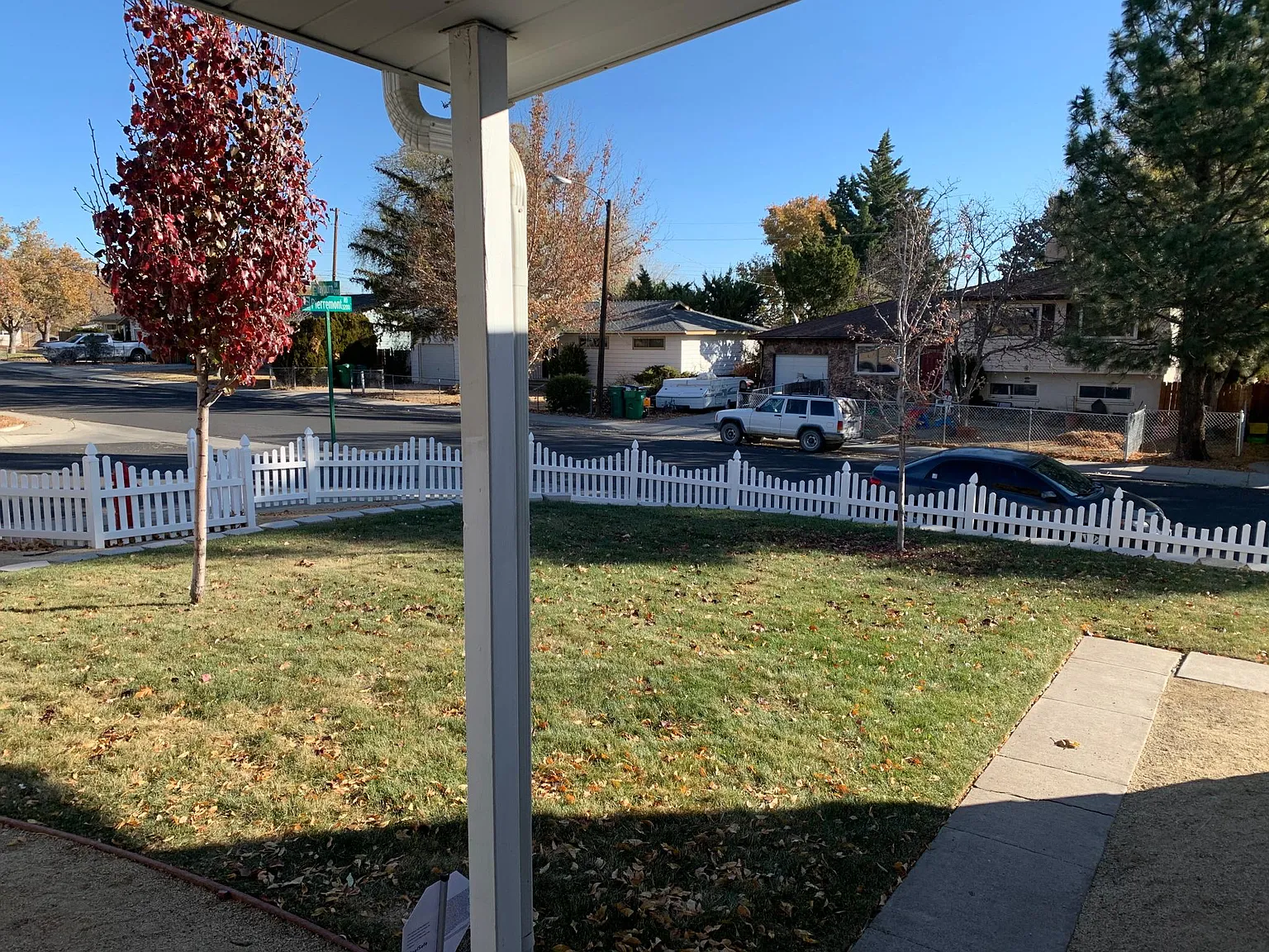 3 bed, 1750 sqft, $2,425 — Photo 2