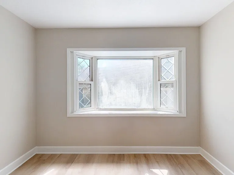 4528 Rainbow Rd — Photo 11
