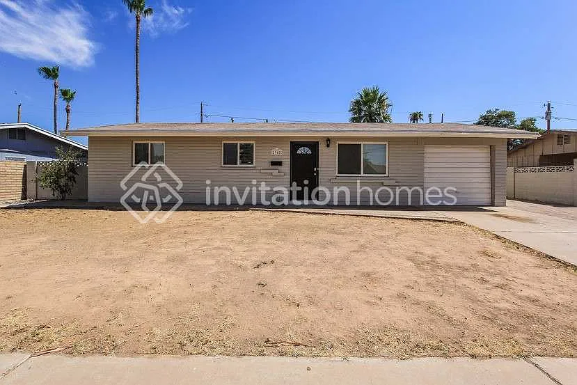 2307 E Hillery Dr