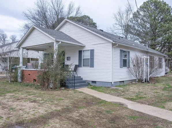 229 S Durham Ave, Sharon, TN 38255