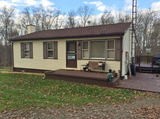 5731 Seeman Rd SW, Navarre, OH 44662