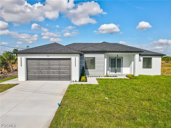 321 Peerless St, Lehigh Acres, FL 33974