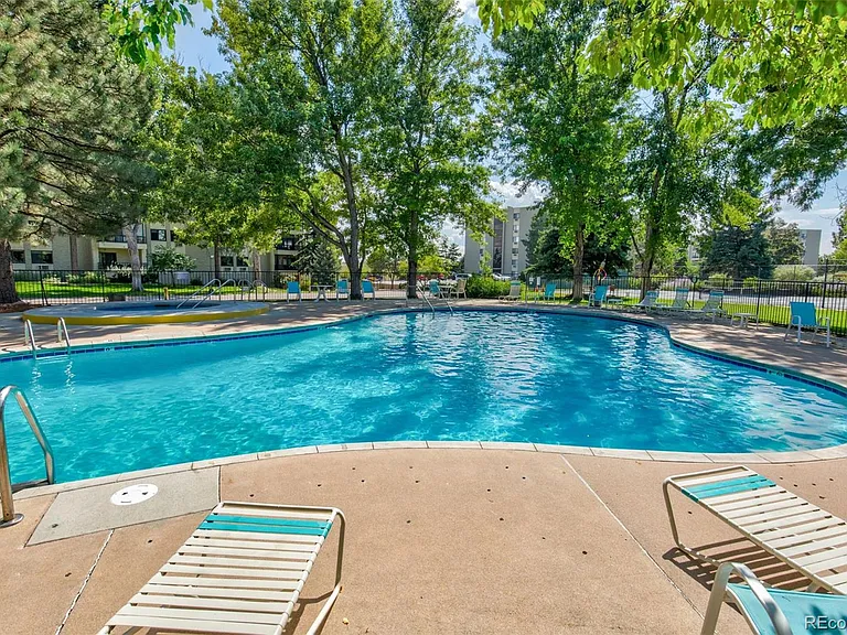 13952 E Marina Dr #104 — Photo 16