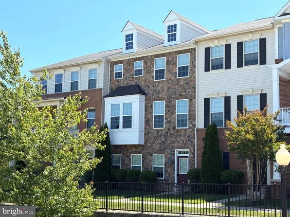 46680 Joubert Ter, Sterling, VA 20165
