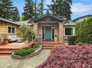 7732 195th Street SW, Edmonds, WA 98026