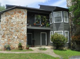 8800 Schick Rd APT A, Austin, TX 78729