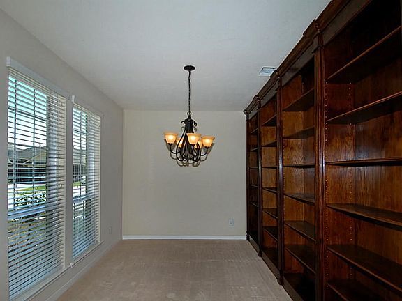 4th image of 26238 Twin Stone Ln
