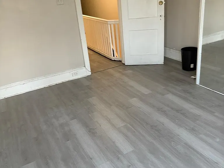 5813 Hadfield St — Photo 1