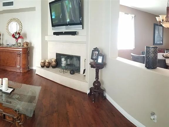 3rd image of 1553 Summer Creek Ct