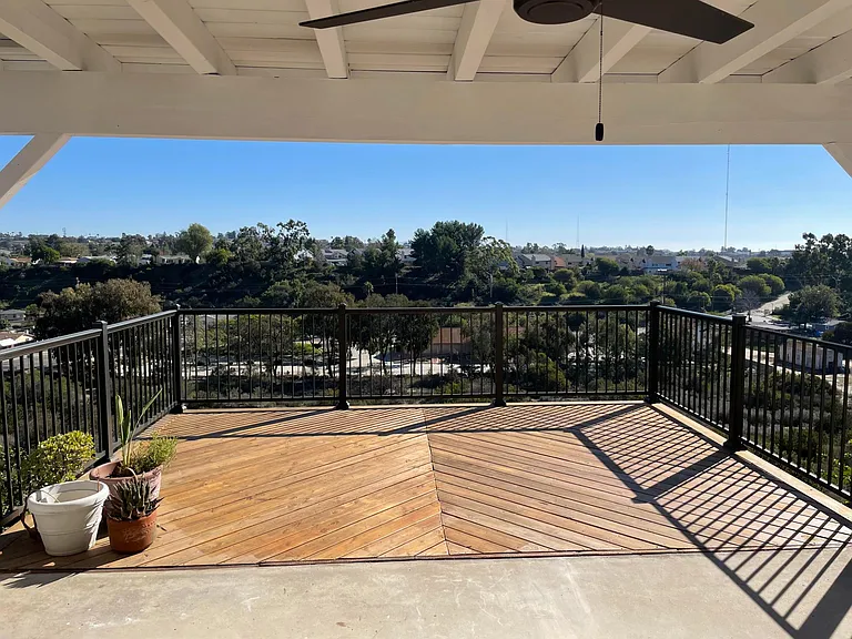 2875 Baily Ave — Photo 3