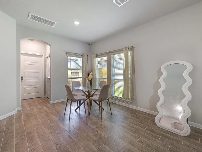 22827 Ephesus Ave — Photo 11