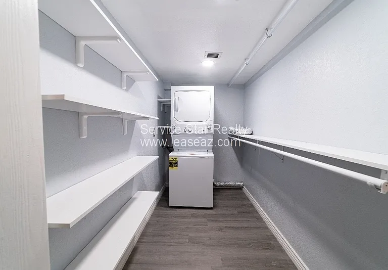 222 W Brown Rd #33 — Photo 8
