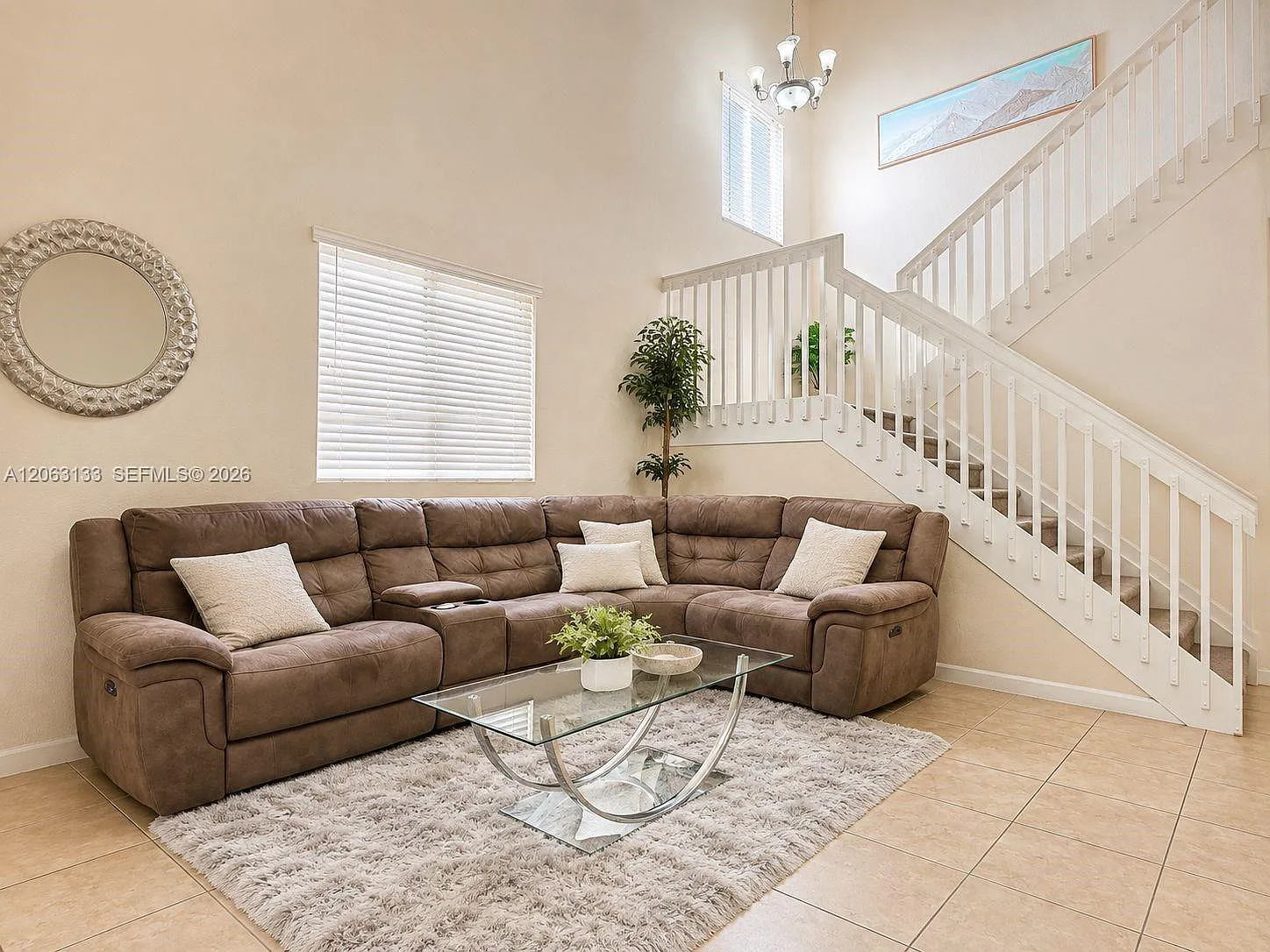 Silver Palm East Section — Photo 3