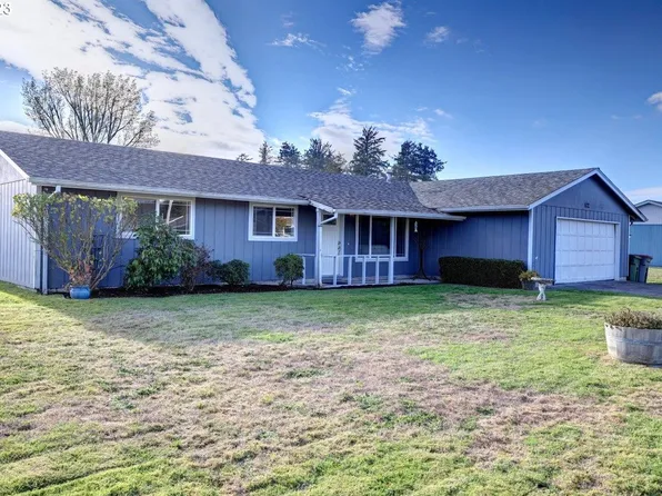 264 NW 1st St, Warrenton, OR 97146