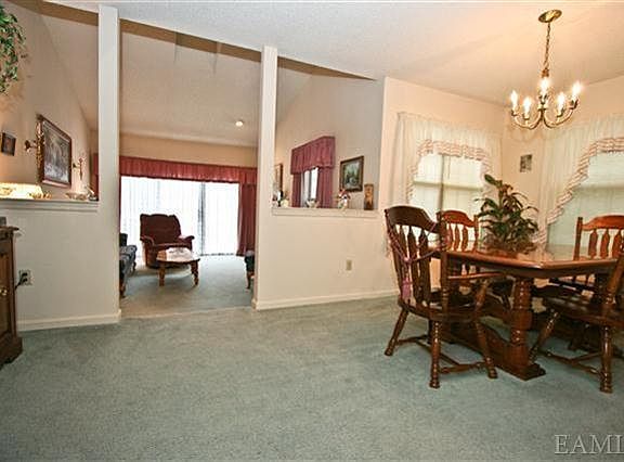 2nd image of 23 Penelope Ct Unit 23