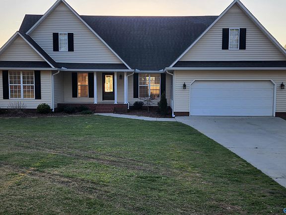 2nd image of 1566 Mathis Mill Rd