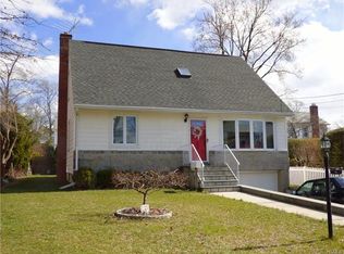 142 Webster Rd, Scarsdale, NY 10583