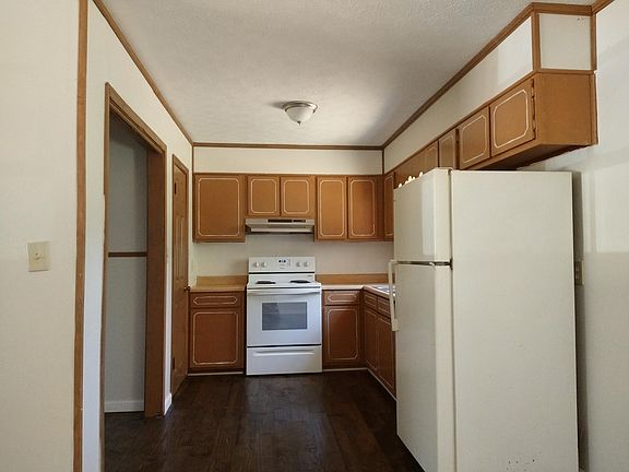 3rd image of 156 Shelton Road