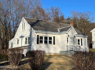 241 Cronin Rd, Queensbury, NY 12804