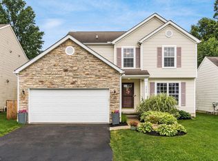 7907 Chapel Stone Rd, Blacklick, OH 43004