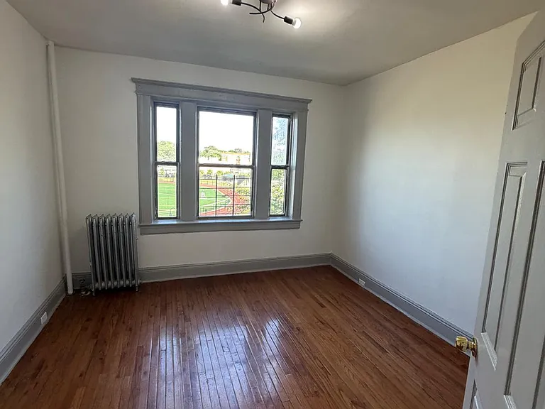 66 N Grove St #2-6 — Photo 3