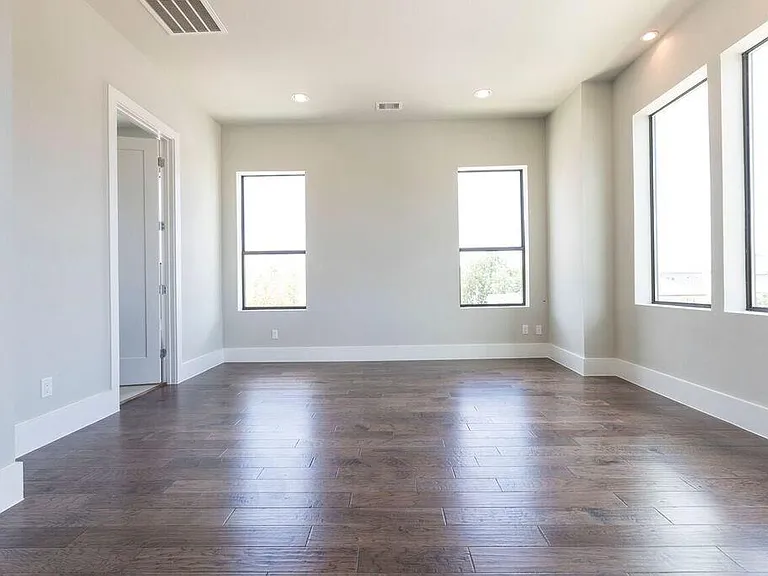 5703 Larkin #A — Photo 21
